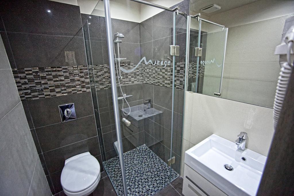 Mirage Hotel Sárvár Quarto foto